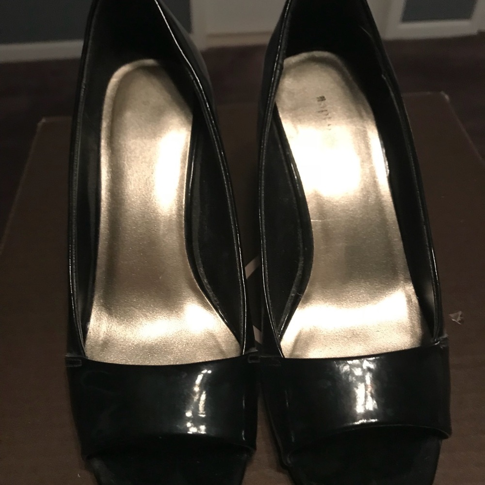 Apt 9 Heels size 6